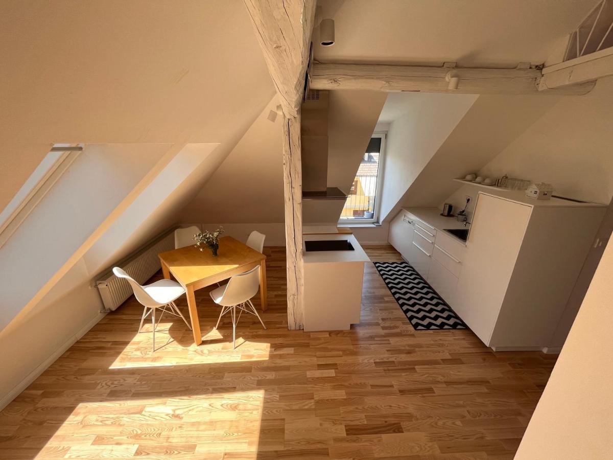Apartment Malina - Free Private Parking Ljubljana Kültér fotó
